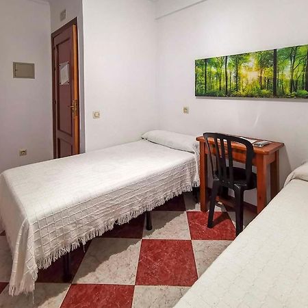 Pension Hidalgo 1 Ουτρέρα Εξωτερικό φωτογραφία