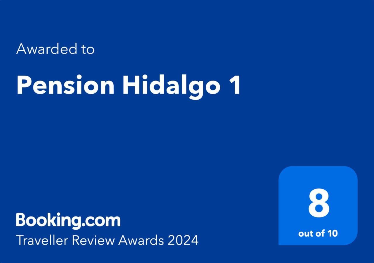 Pension Hidalgo 1 Ουτρέρα Εξωτερικό φωτογραφία